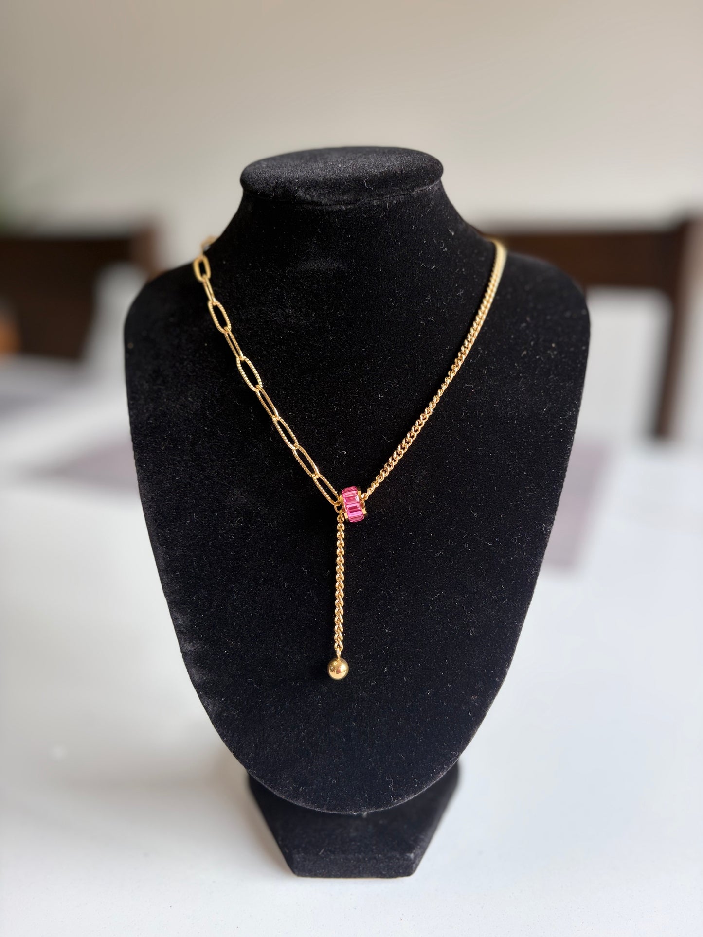New Rose Red Hollow Out Round Accessories + 1 Steel Ball Necklace - Gold