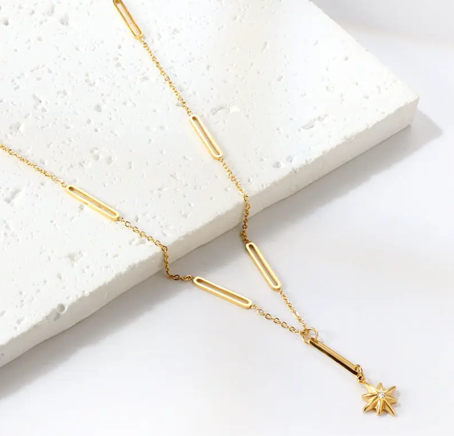 Fashion Necklace - Gold Star